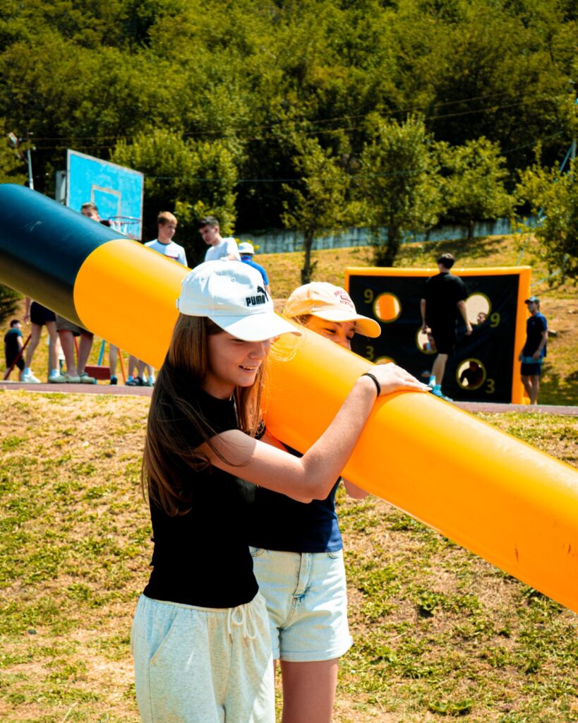 Тимбилдинг фотосессия на природе — портфолио фотографа Алматы